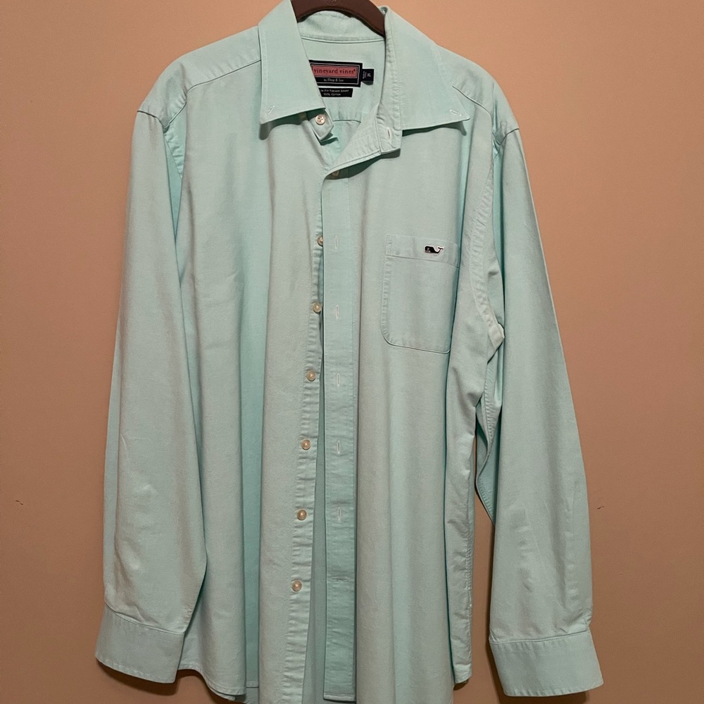 Vineyard Vines Slim Fit Tucker Button down
